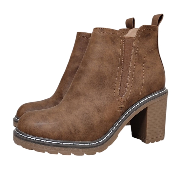 Corkys Bite Me Brown Boho Side Zip Stacked Heel Ankle Boots Sz 7 - Picture 1 of 12